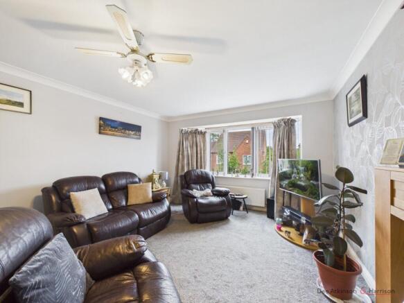 3 bed Bungalow for sale Image 5
