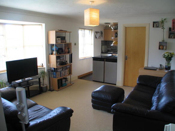 Photo 3