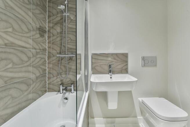 1 bed Apartment to rent Image 10