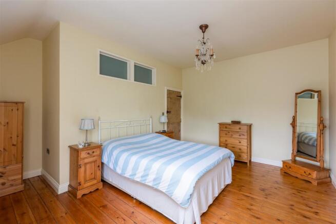 The Willows-Bedroom 2 C.jpg