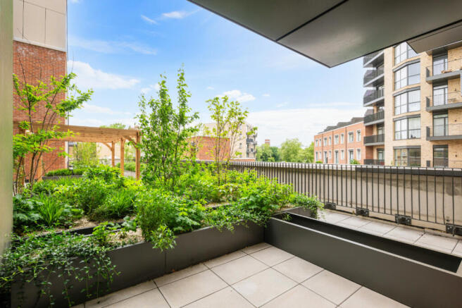 EMPIRE HOUSE, 101- (18).jpg