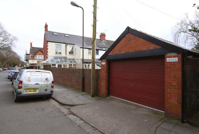 25 Alma Rd 0244.JPG