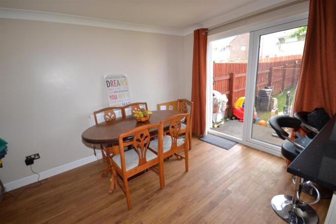 Living Room/Kitchen/