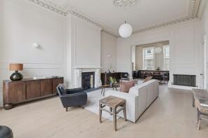 Flat 1, 6 Melrose, The Park, Cheltenham GL50 2SG