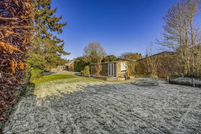 29 New Road, Lovedean-PorticoMarketing-SoldBy-30.J