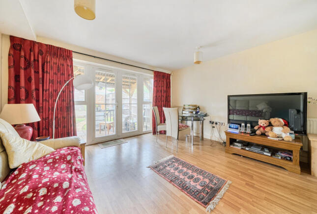 1304600-2-6843fcf...