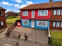 62, Blacklock Crescent, Dundee DD4 8EF