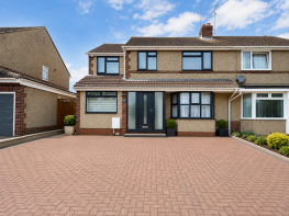 11, Donnington Grove, Lawn, Swindon SN3 1HD