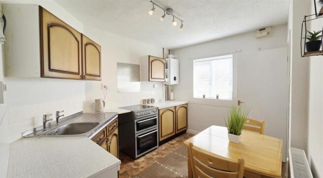Kitchen / Breakfast Room