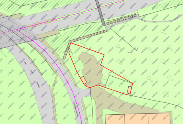 Land to rent Image 4