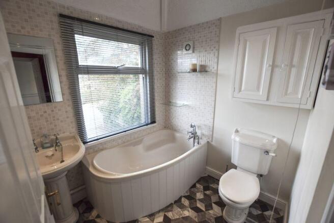 En-suite Bathroom