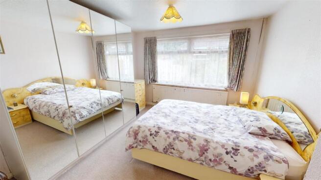 Astley Close Master Bedroom