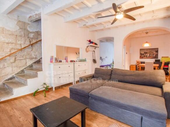 House with patio in Mahon