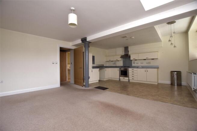Living/Kitchen