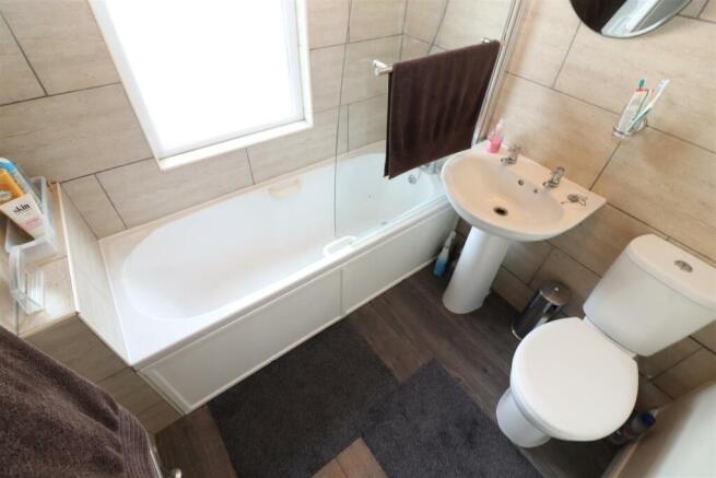 Bathroom / WC
