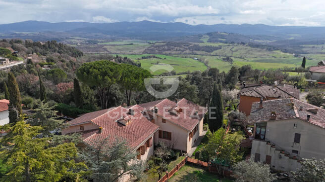Esterno