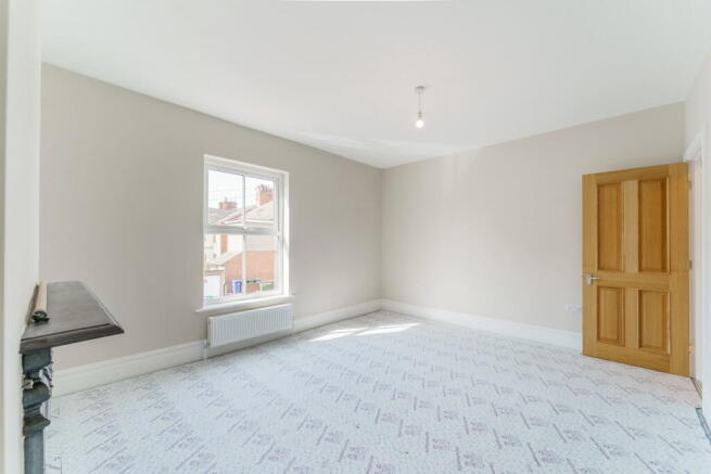 2 bed Terraced for sale Image 11