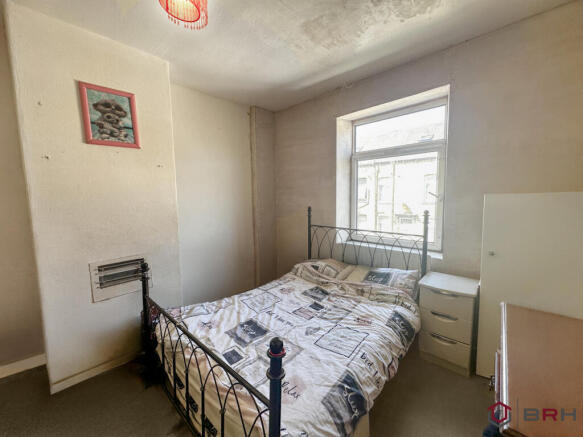 2 bed Terraced for sale Image 3