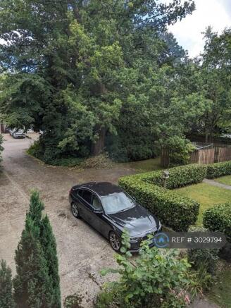 Communal Garden, Visitors Parking