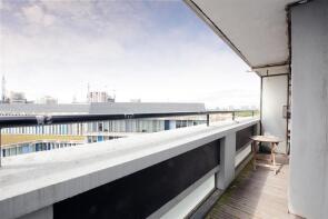 Flat 21, Braithwaite Tower, Hall Place, London W2 1LP
