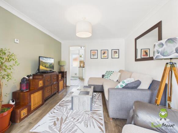 EweMove Estate Agents Basingstoke - 4 Calleva Clos