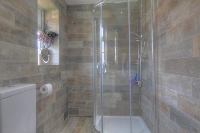 ENSUITE 2