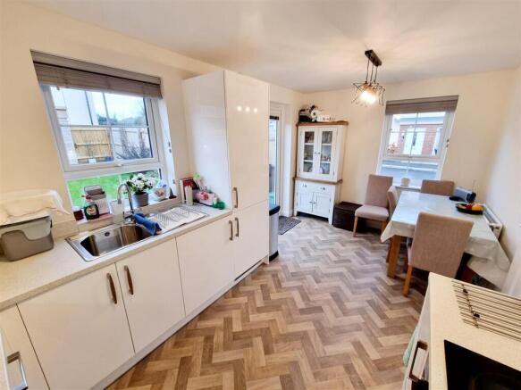 Kitchen & dining.jpg