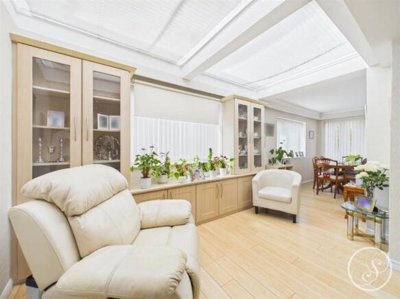 3 bed Detached Bungalow for sale Image 8