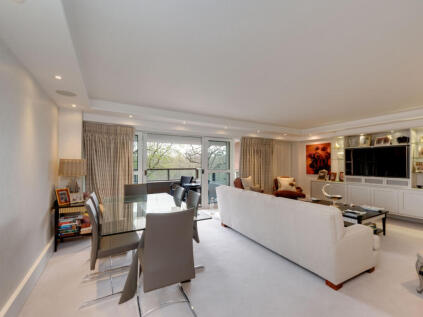 Prince Albert Road, London, NW8