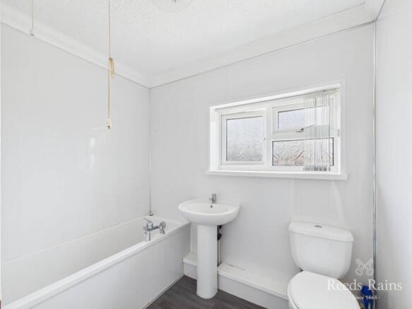 2 bed Semi-Detached for sale Image 10
