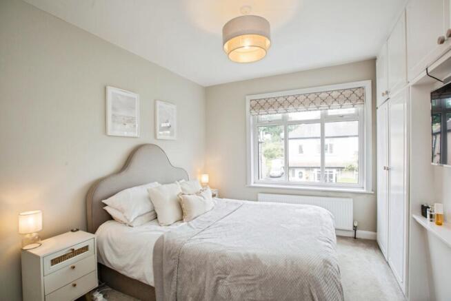 3 bed Semi-Detached for sale Image 8