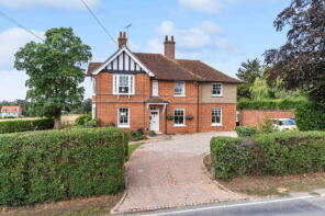 Hillside, Hartford End, Chelmsford CM3 1JY