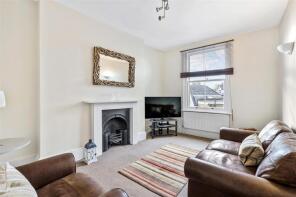 7a, High Street, London SW19 5DX