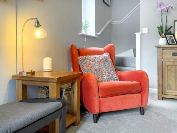 2 bed Semi-Detached for sale Image 9