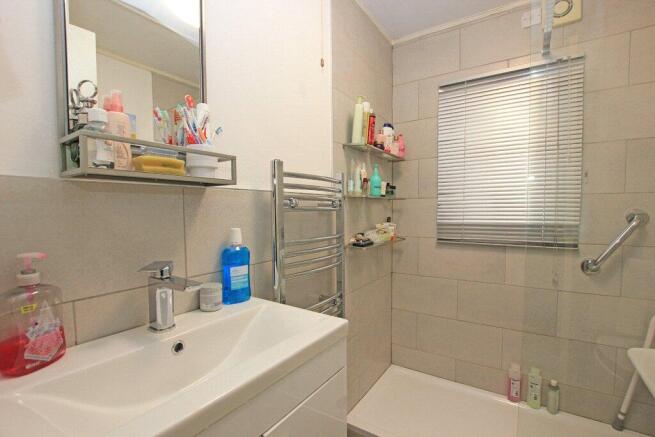 3 bed Detached for sale Image 9
