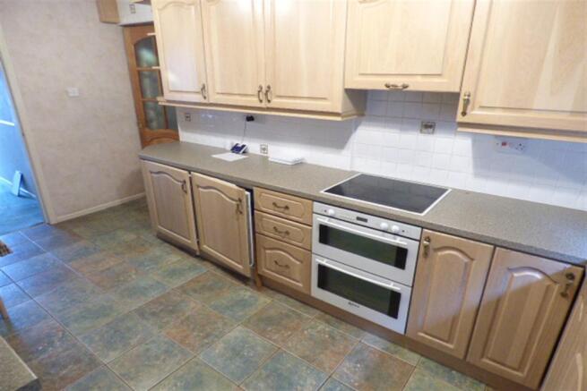 Kitchen b
