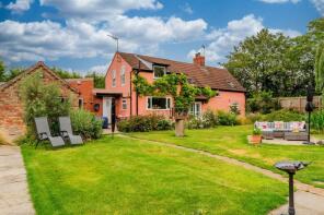 13 April Cottage, Main Road, Goole DN14 7JT