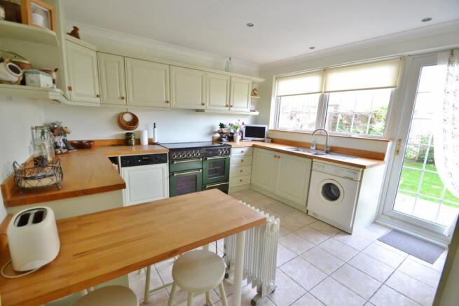 Kitchen/Breakfast Ro
