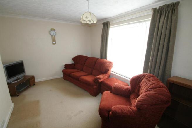 sitting room.JPG