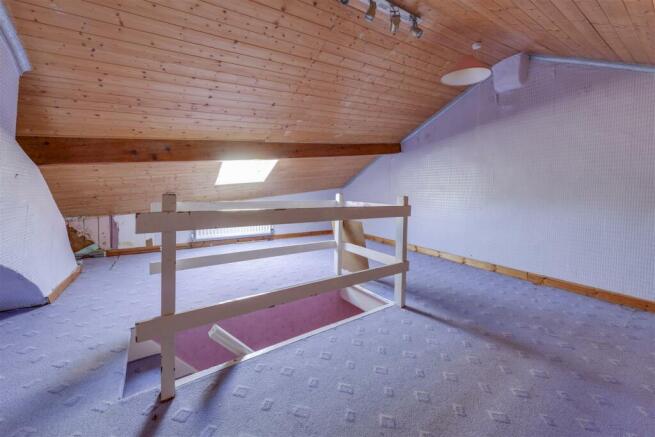 Attic Room Alt
