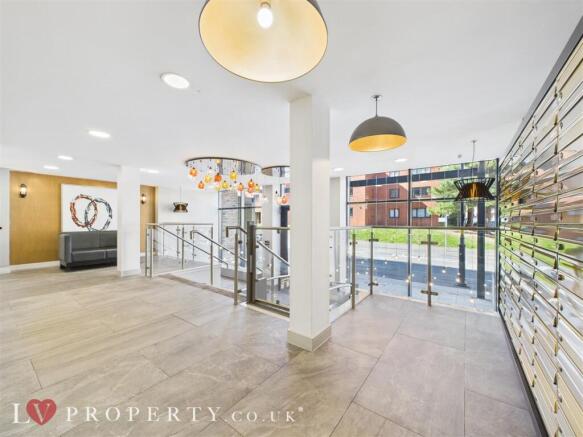 CAM05016G0-PR0113-ST