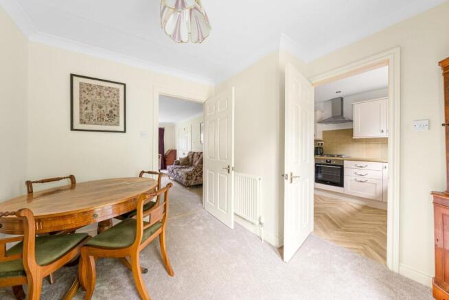 2 bed Retirement Property for sale Image 5