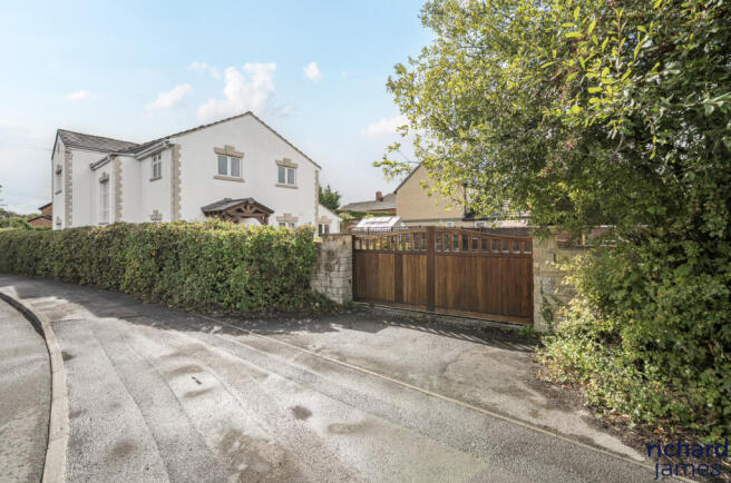 c0481c0cf1464aeabeff86d6873698c6