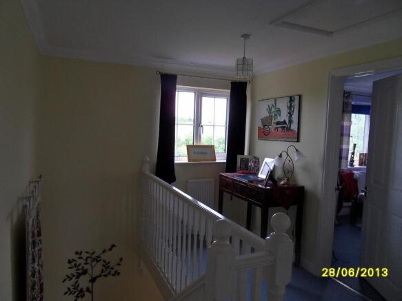Photo 8