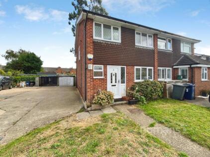 Lea Close, Badshot Lea, Farnham