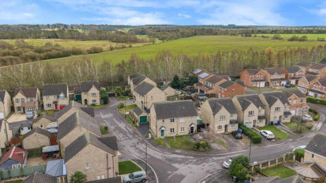 Elm Close, Rossington, DN11