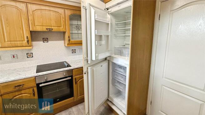2 bed Terraced to rent Image 7