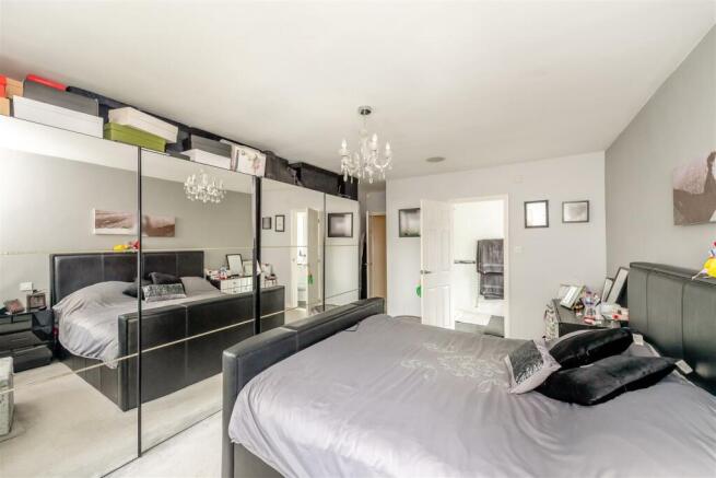 8552685-interior04.jpg