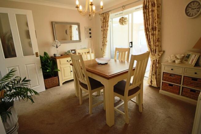 dining room.JPG