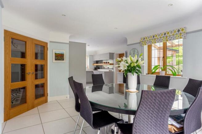 74022_8 Highland Road Wimborne (7)_low.jpg